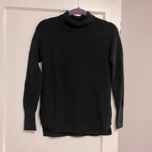 Black Banana Republic Turtleneck (S)